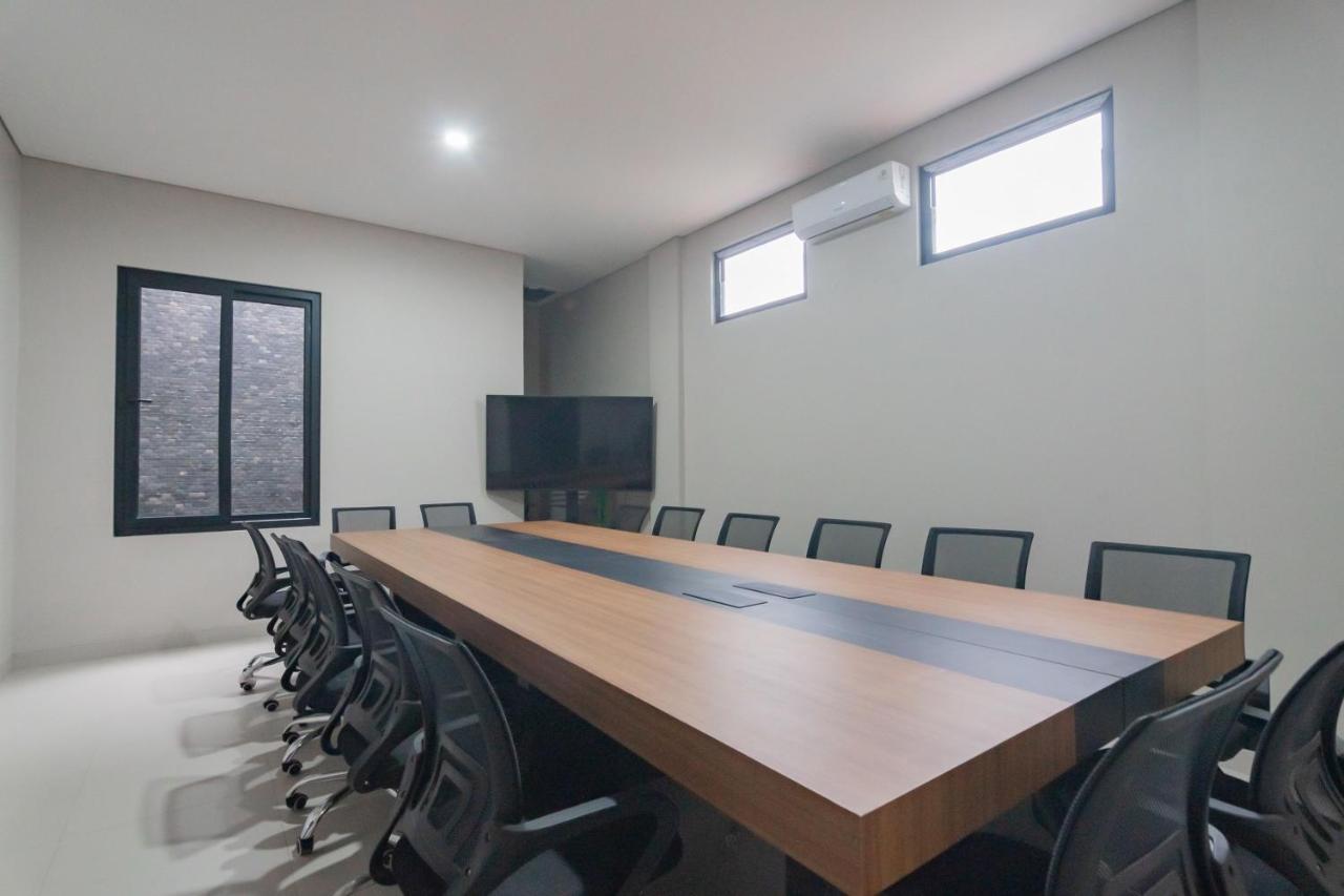 Urbanview Elephant Eleven Residence Bandung By Reddoorz Exterior foto