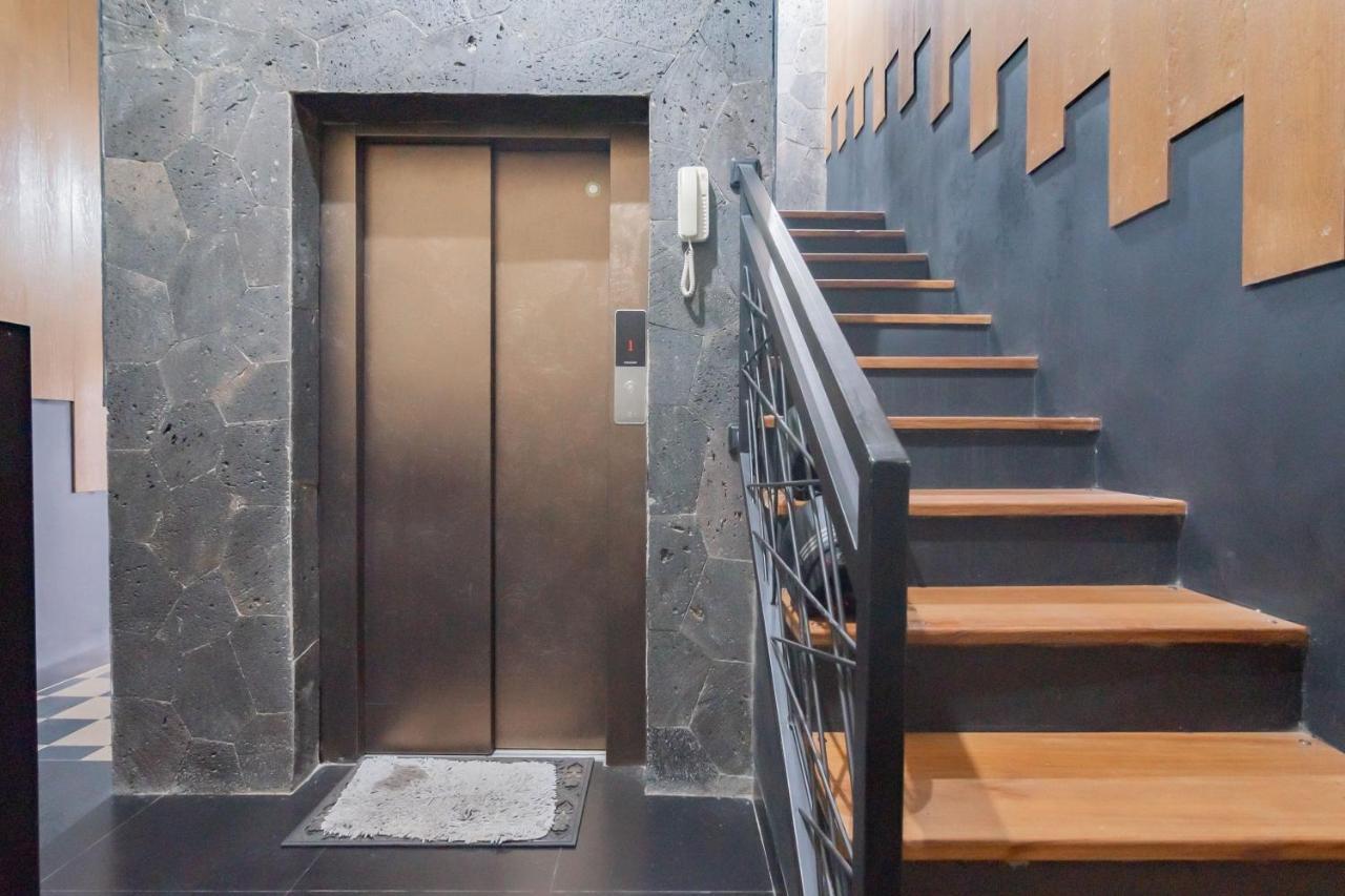 Urbanview Elephant Eleven Residence Bandung By Reddoorz Exterior foto